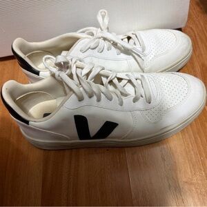 Veja Women's White and Black Sneakers
